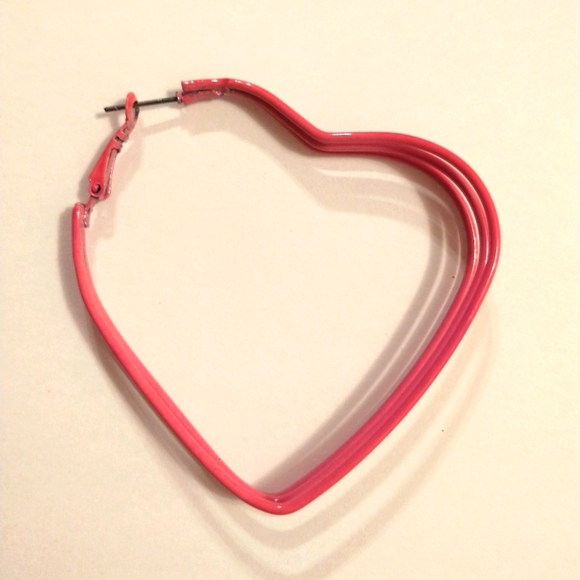 Monaco Exquisite Triple Heart Neon Pink Statement Dangle Earrings - Picture 2 of 3